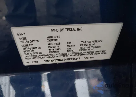 2021 Tesla Model Y Long Range Dual Motor All-Wheel Drive from USA, damaged, VIN 5YJYGAEE4MF196847